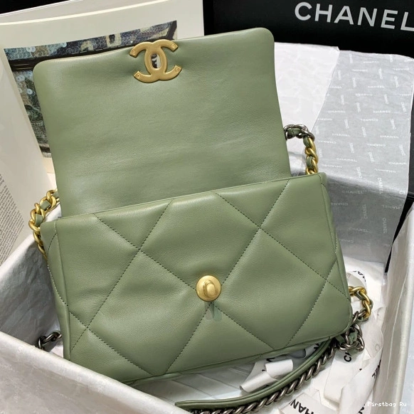 Firstbag Ru FLAP BAG CHANEL 19 0812
